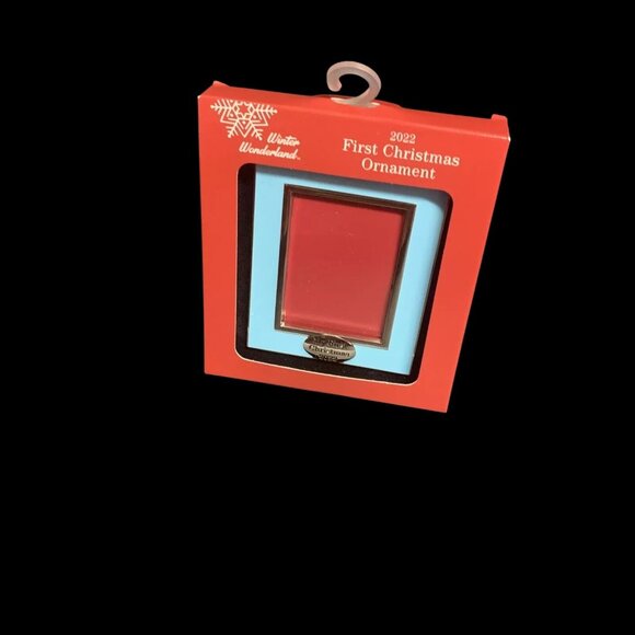 2022 Baby's First Christmas Picture Frame Ornament Pink & Blue New In Box - Picture 2 of 5
